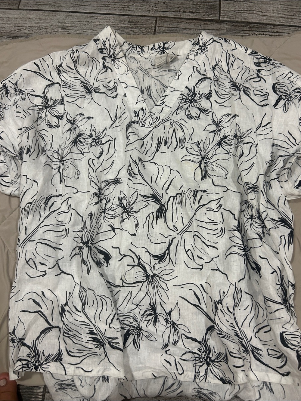 Joie White Linen-Blend Button Down Top with black Floral Sketch